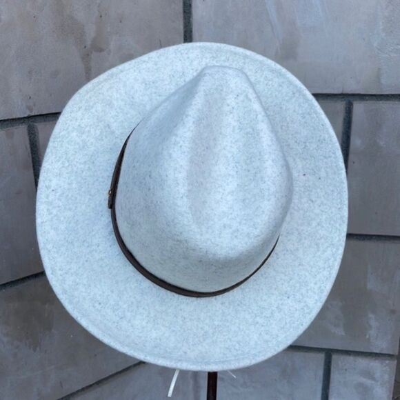 Free People Wythe Felt Hat with Leather Band Cream NWOT - Picture 4 of 6